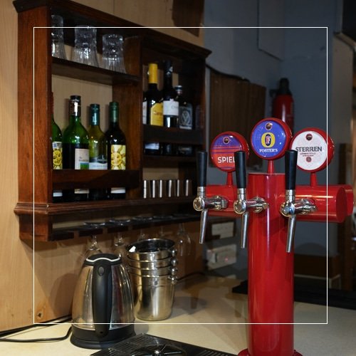 bar